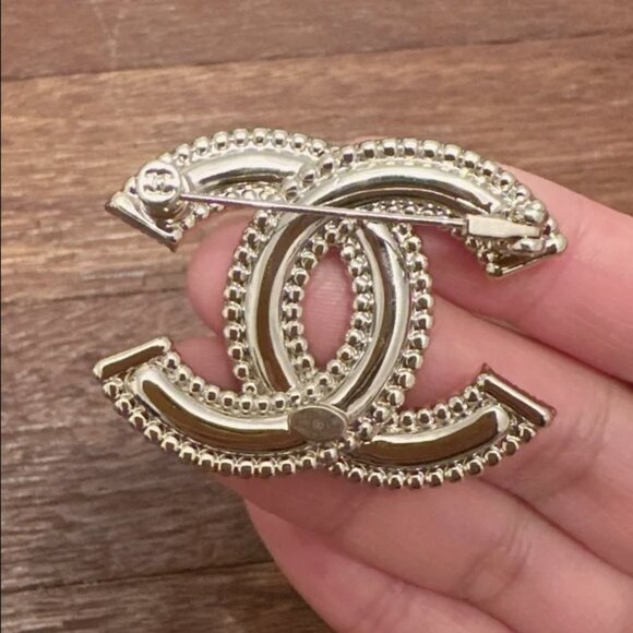 Authentic CHANEL Uniform Crystal CC Logo Brooch Vintage Classic Bling Jewelry - Picture 4 of 5